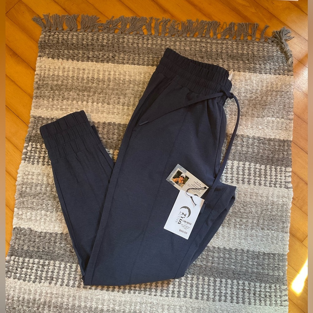 Zyia Joggers